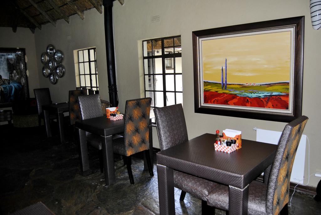 Birch Tree Cottage โจฮันเนสเบิร์ก ภายนอก รูปภาพ