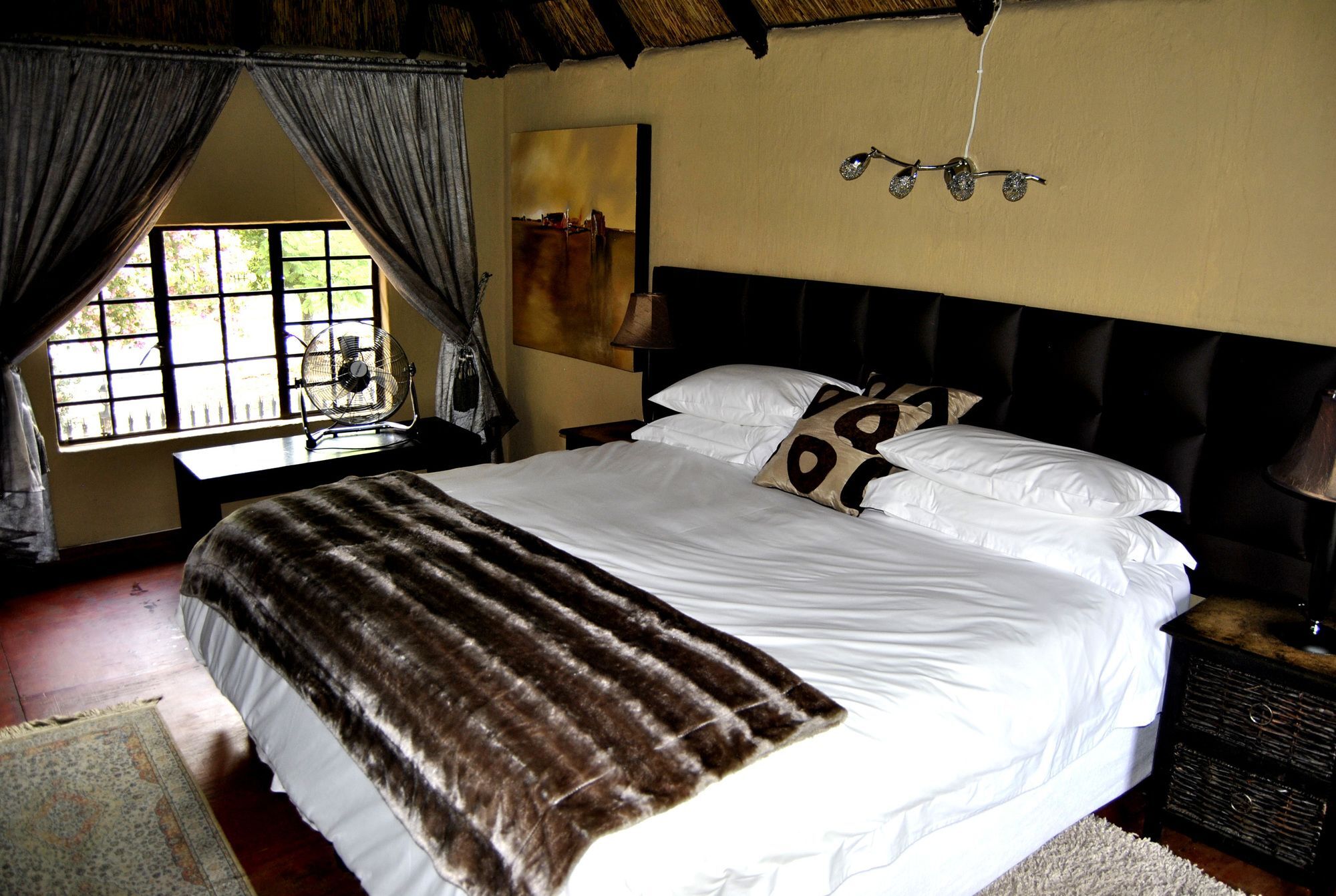 Birch Tree Cottage โจฮันเนสเบิร์ก ภายนอก รูปภาพ